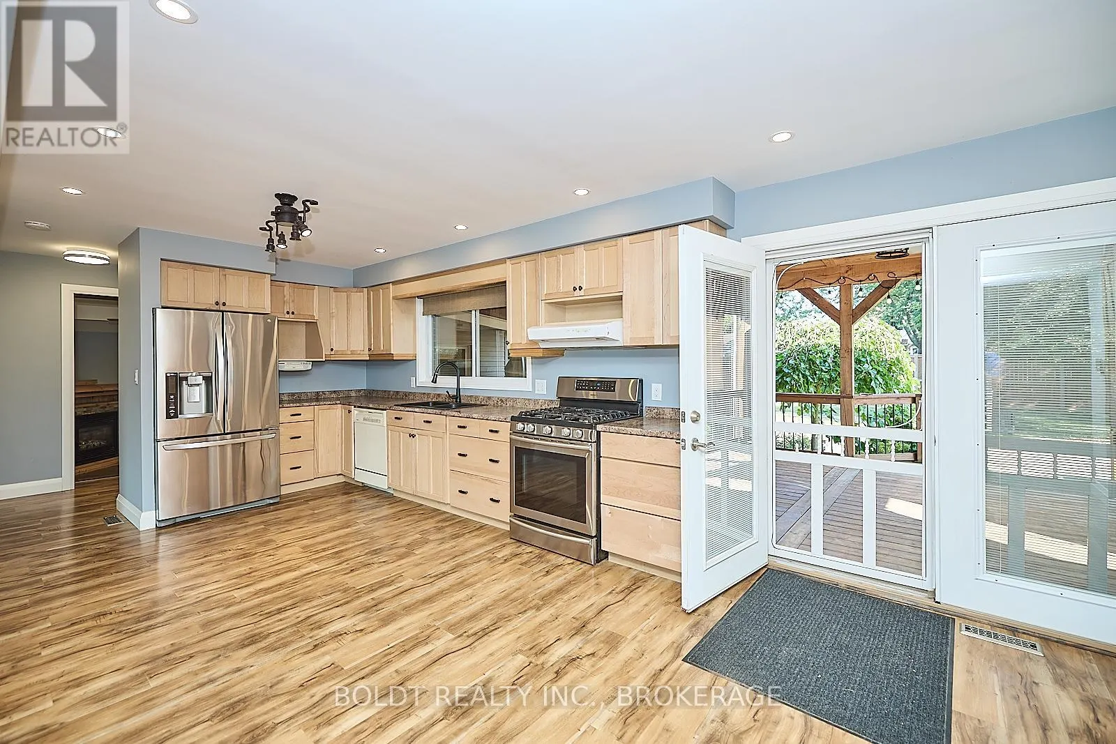 1516 GARRISON ROAD