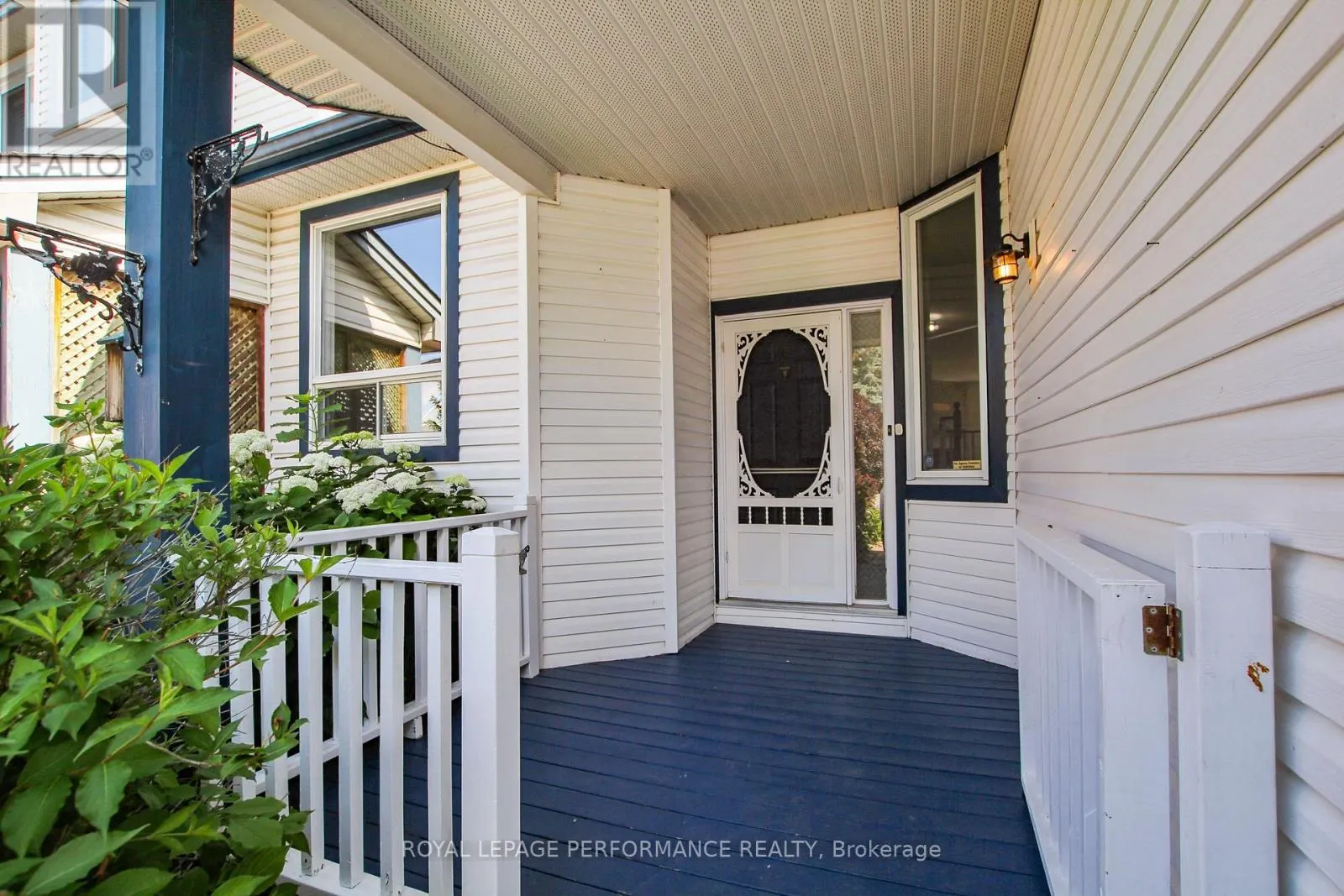9 LIETTE COURT