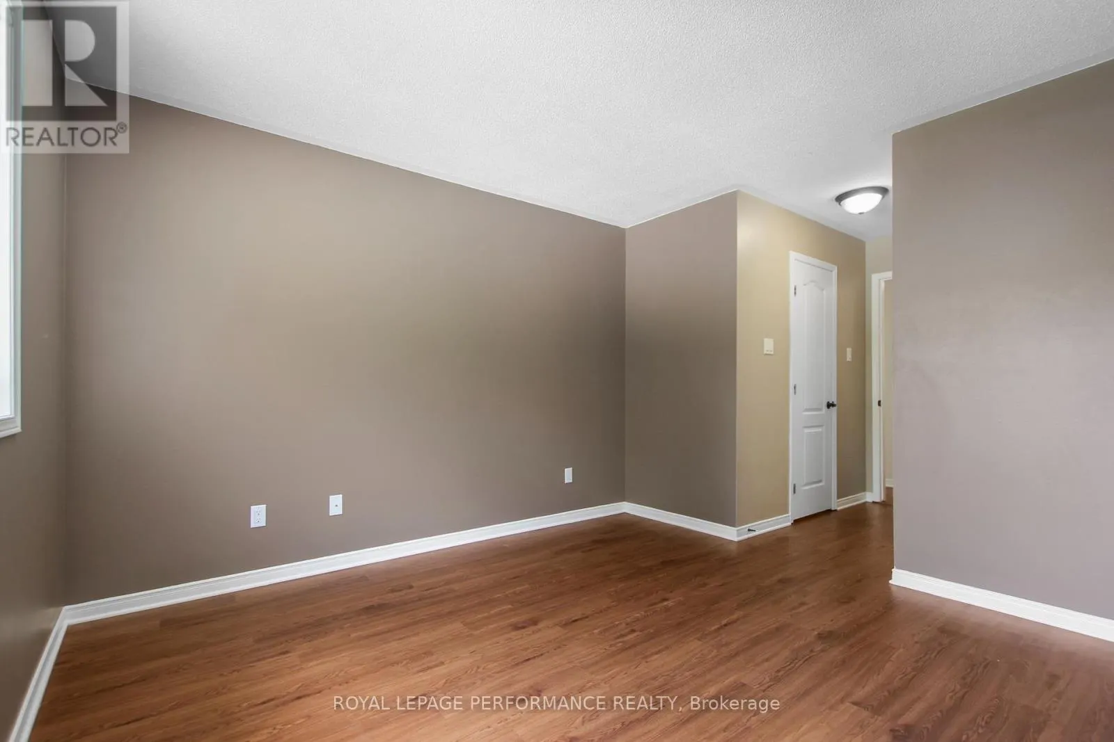 9 LIETTE COURT
