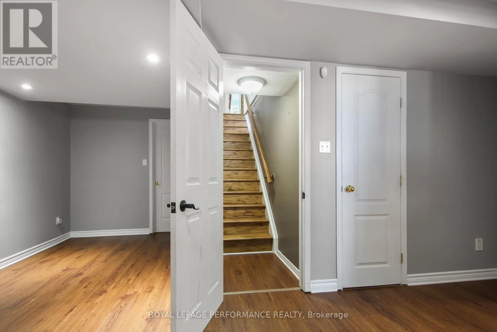 9 LIETTE COURT