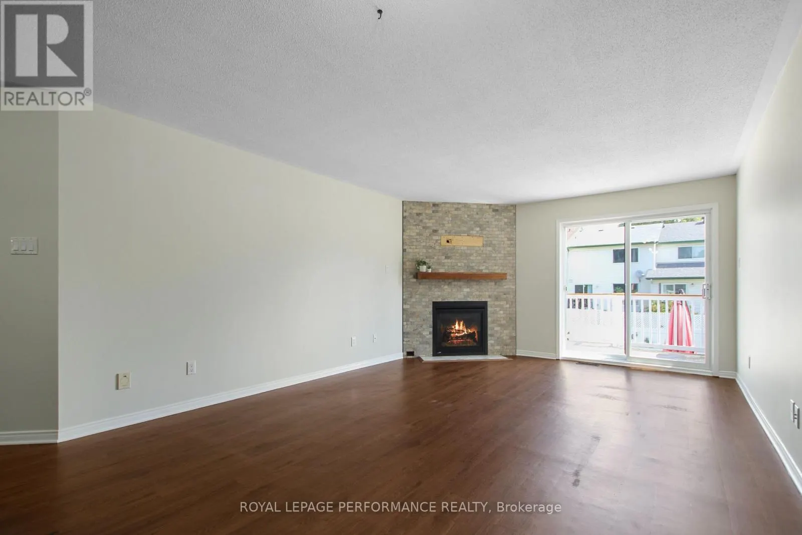 9 LIETTE COURT
