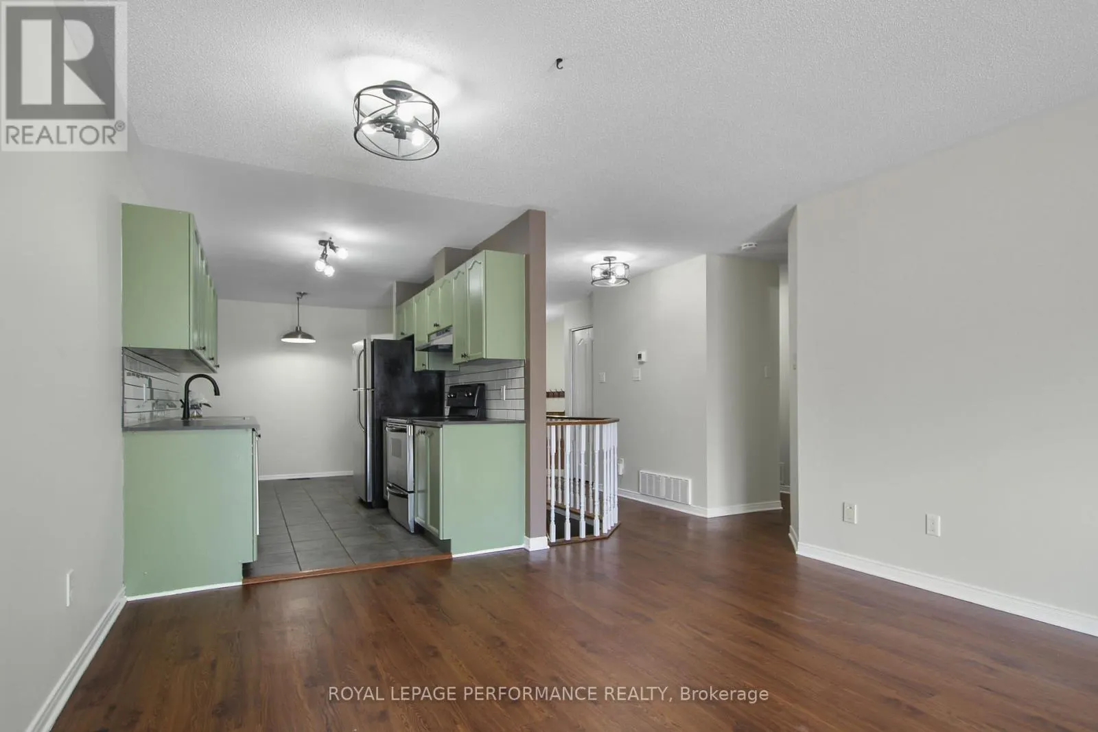 9 LIETTE COURT