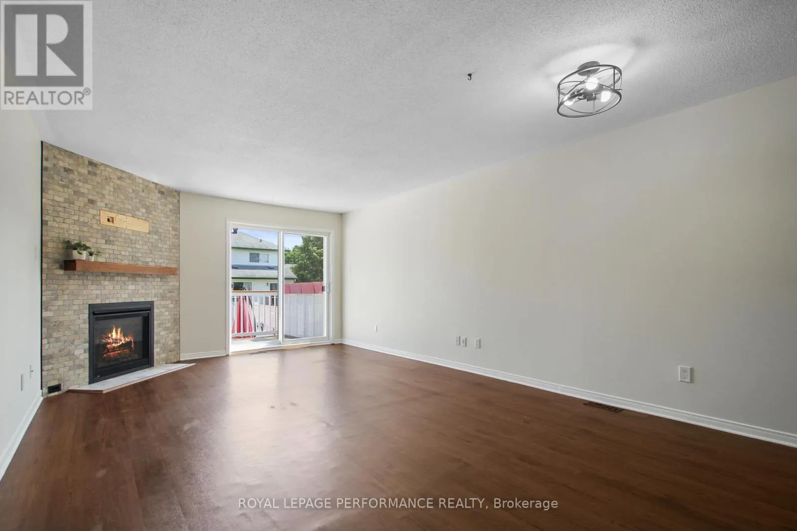 9 LIETTE COURT