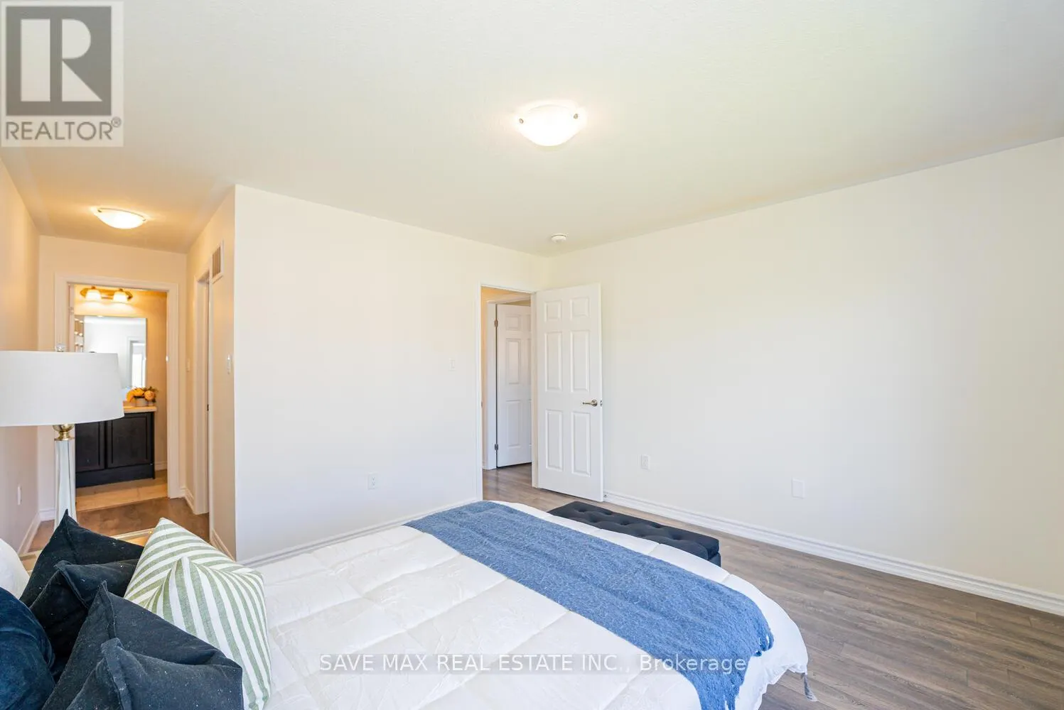 4 TARRISON STREET S