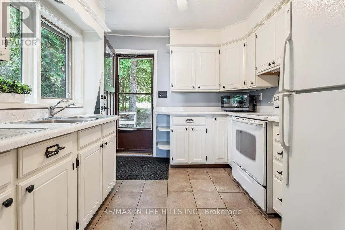 205 GEORGIAN BCH ROAD N