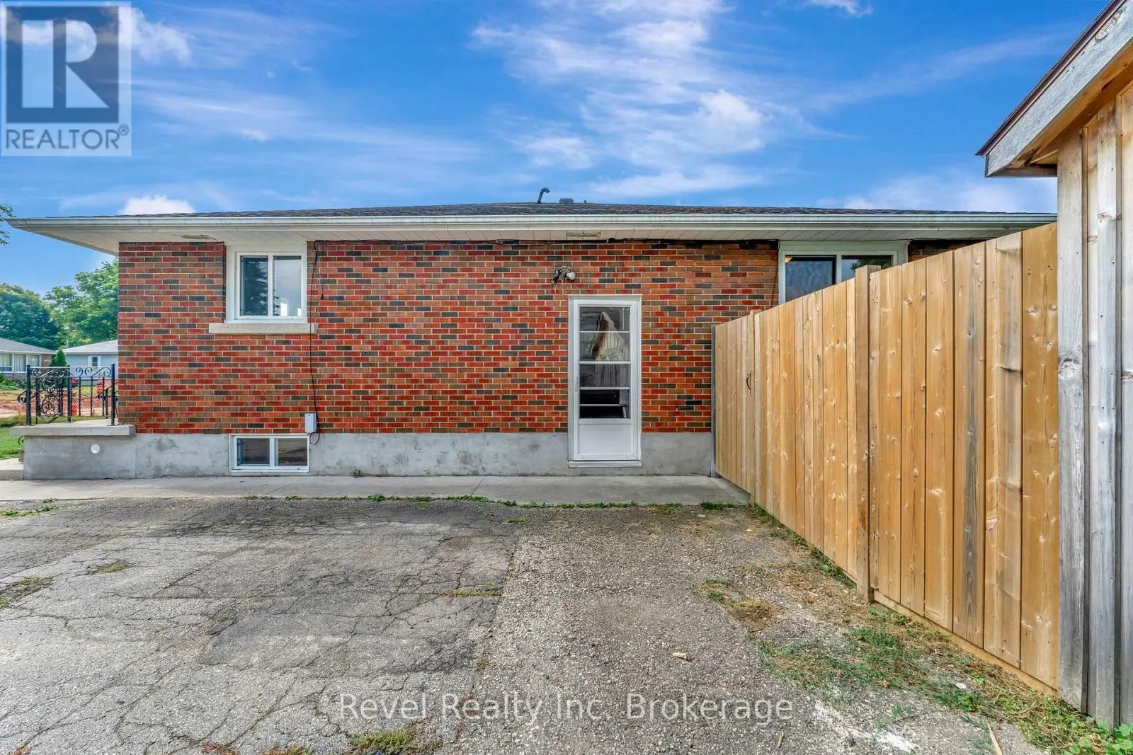396 POWELL STREET