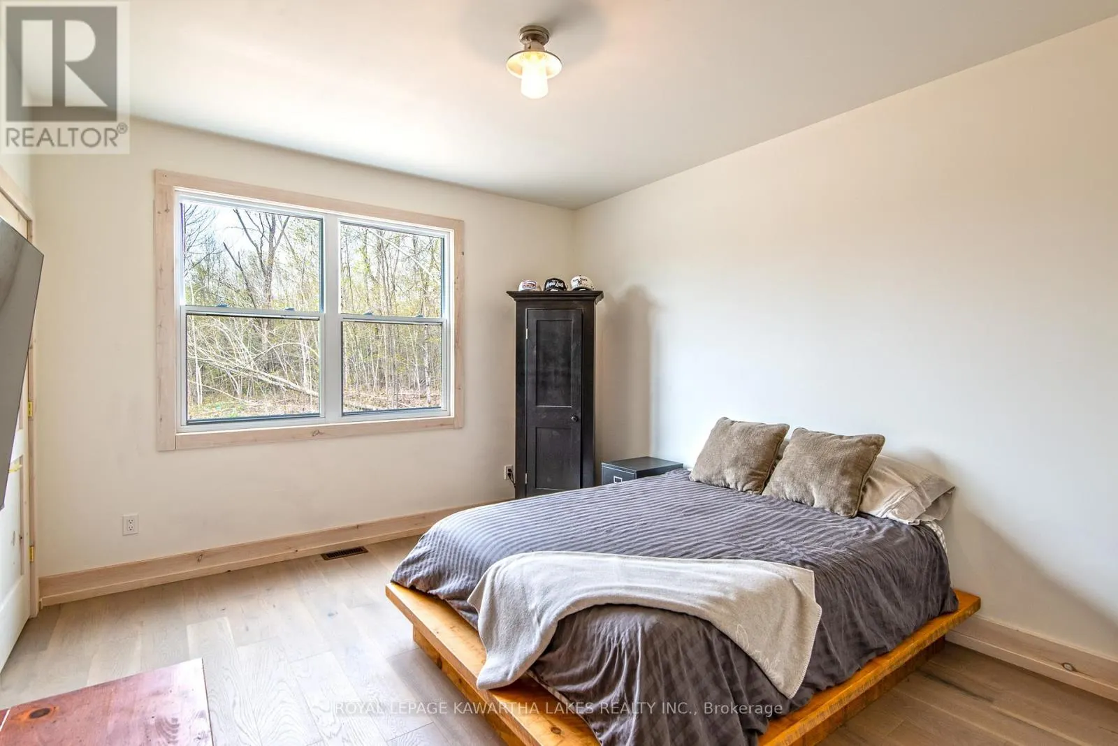 104 MOON LINE ROAD N