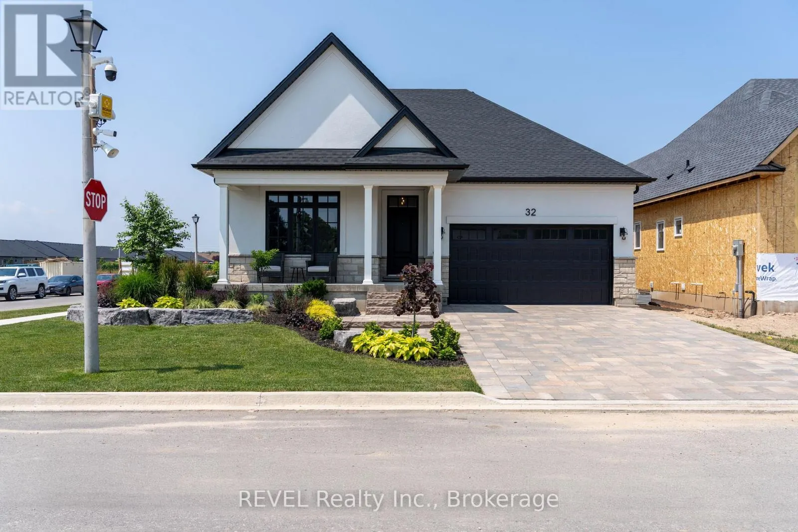 32 HARVEST DRIVE