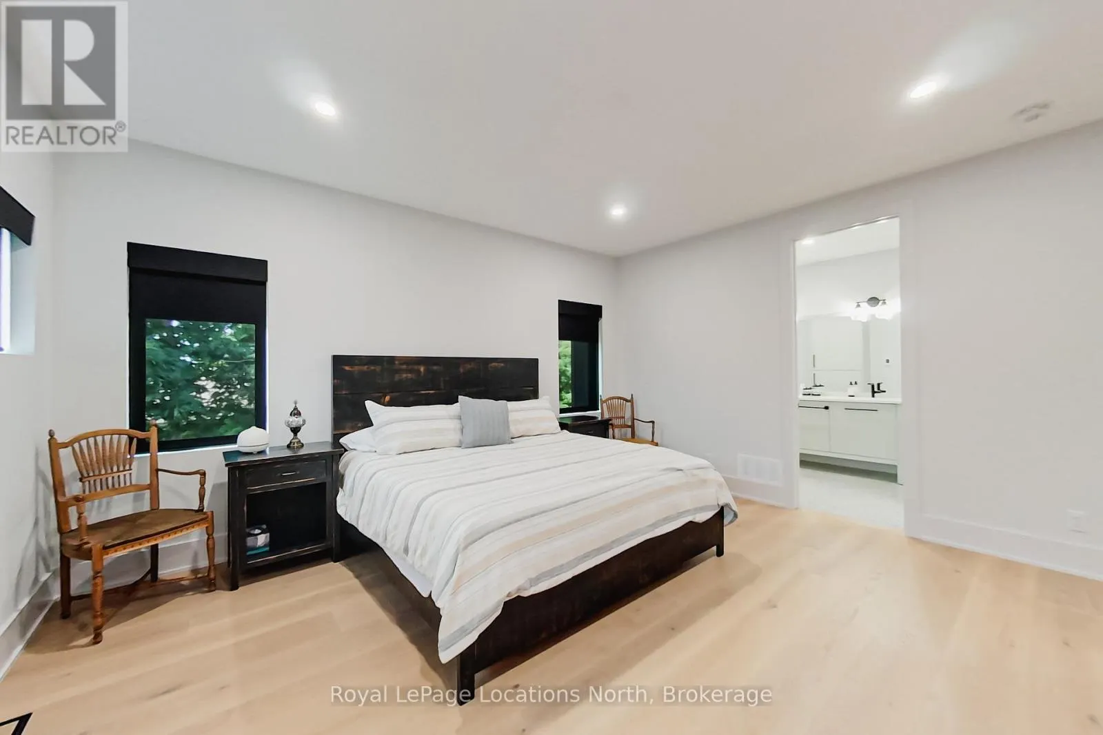 74 ARTHUR STREET E
