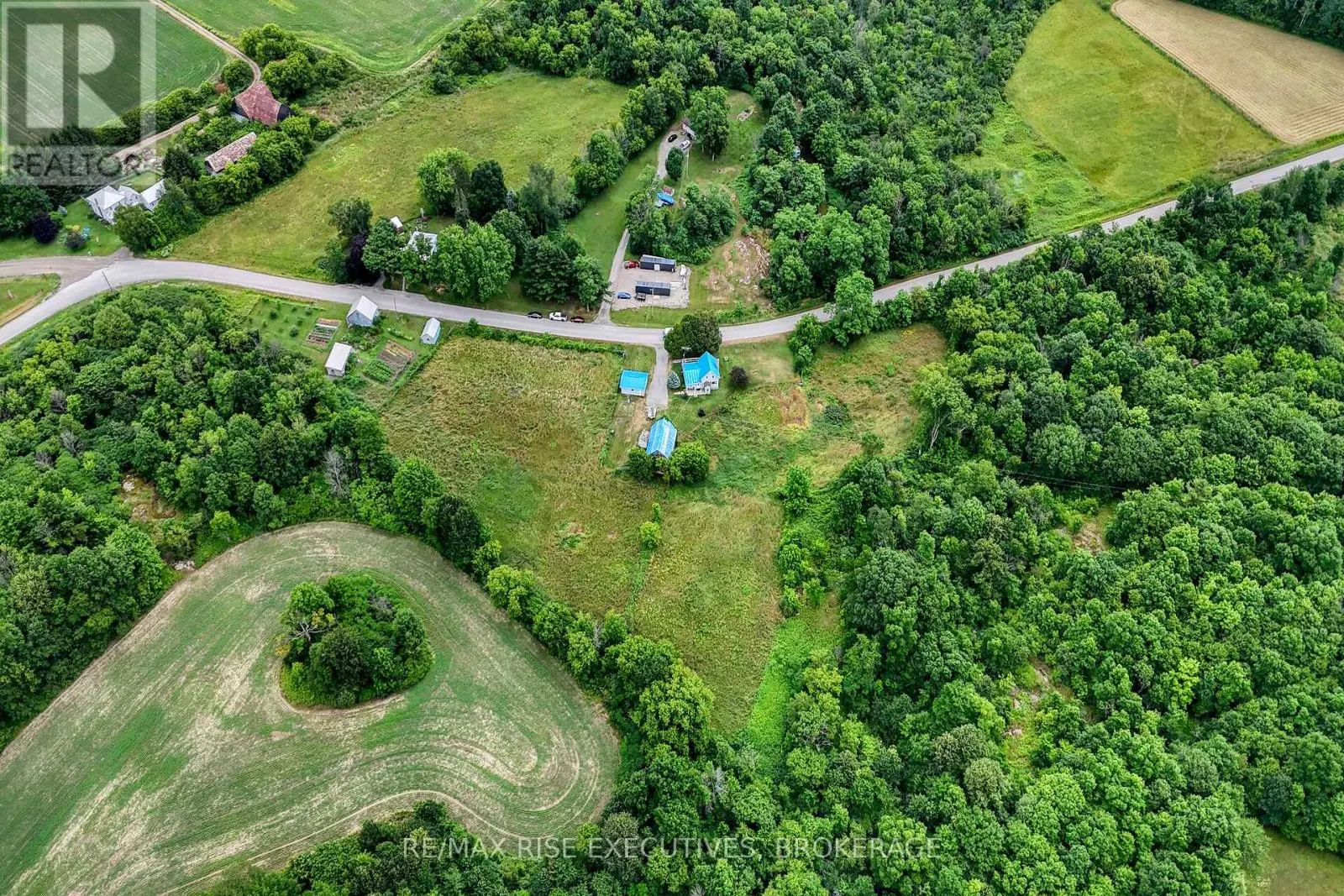 251 BRIAR HILL ROAD