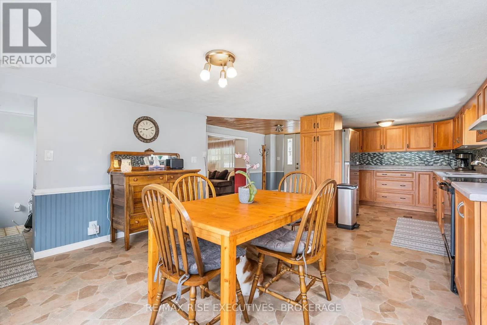251 BRIAR HILL ROAD