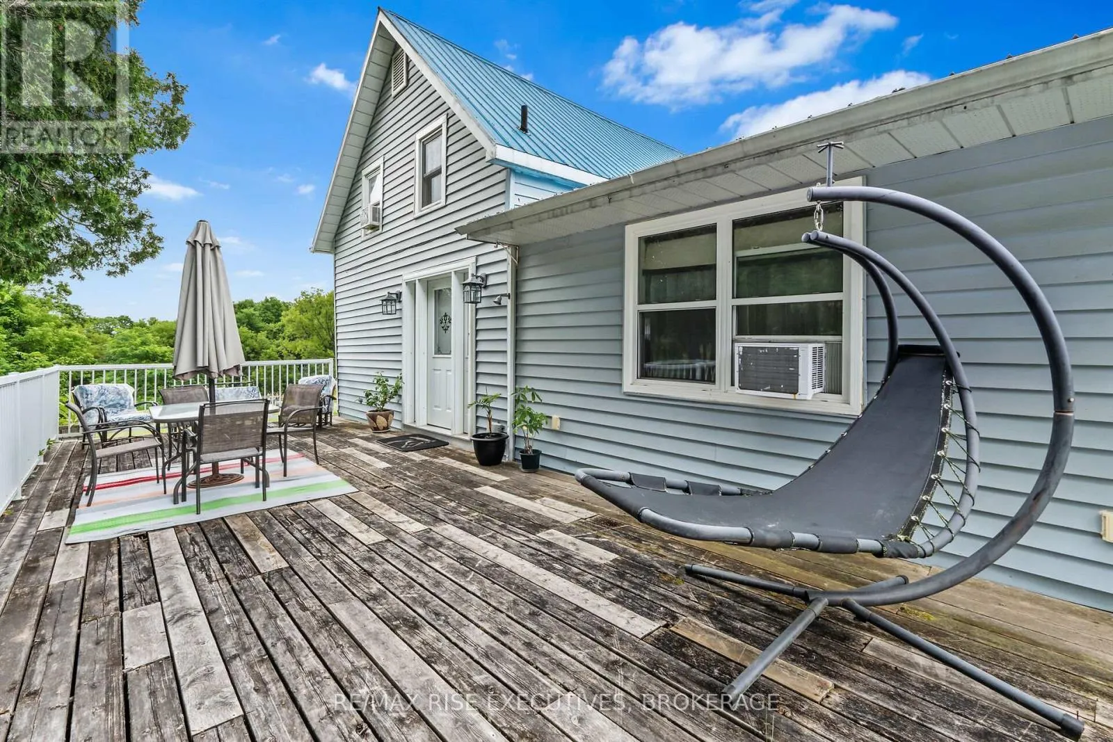 251 BRIAR HILL ROAD