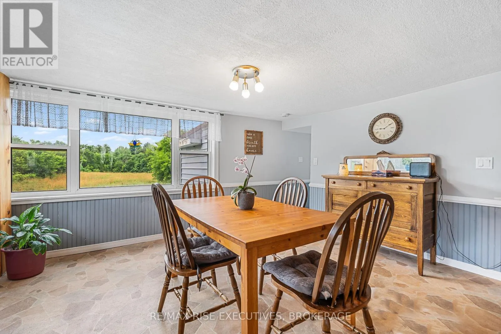 251 BRIAR HILL ROAD
