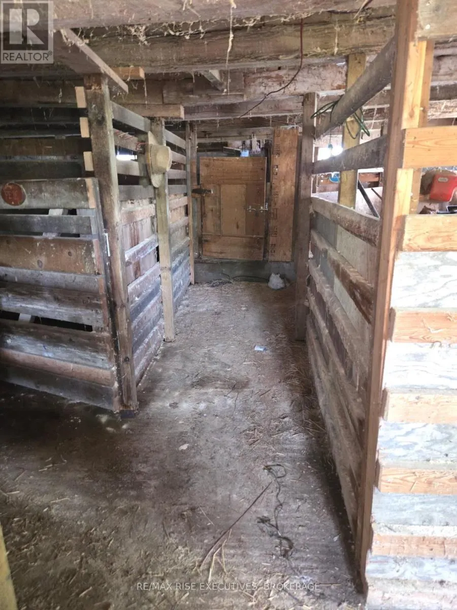 251 BRIAR HILL ROAD