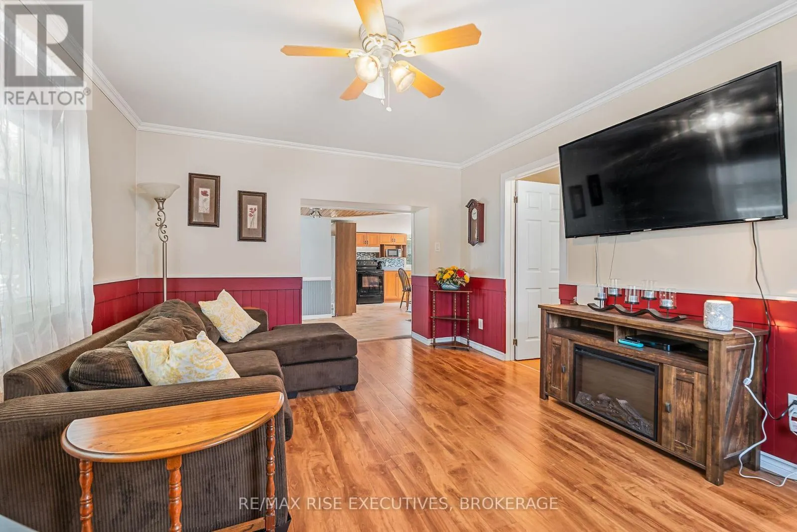 251 BRIAR HILL ROAD