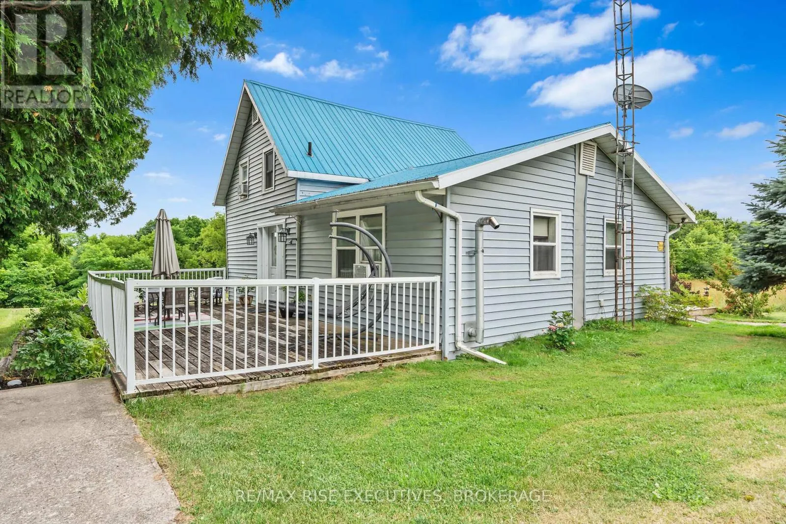 251 BRIAR HILL ROAD
