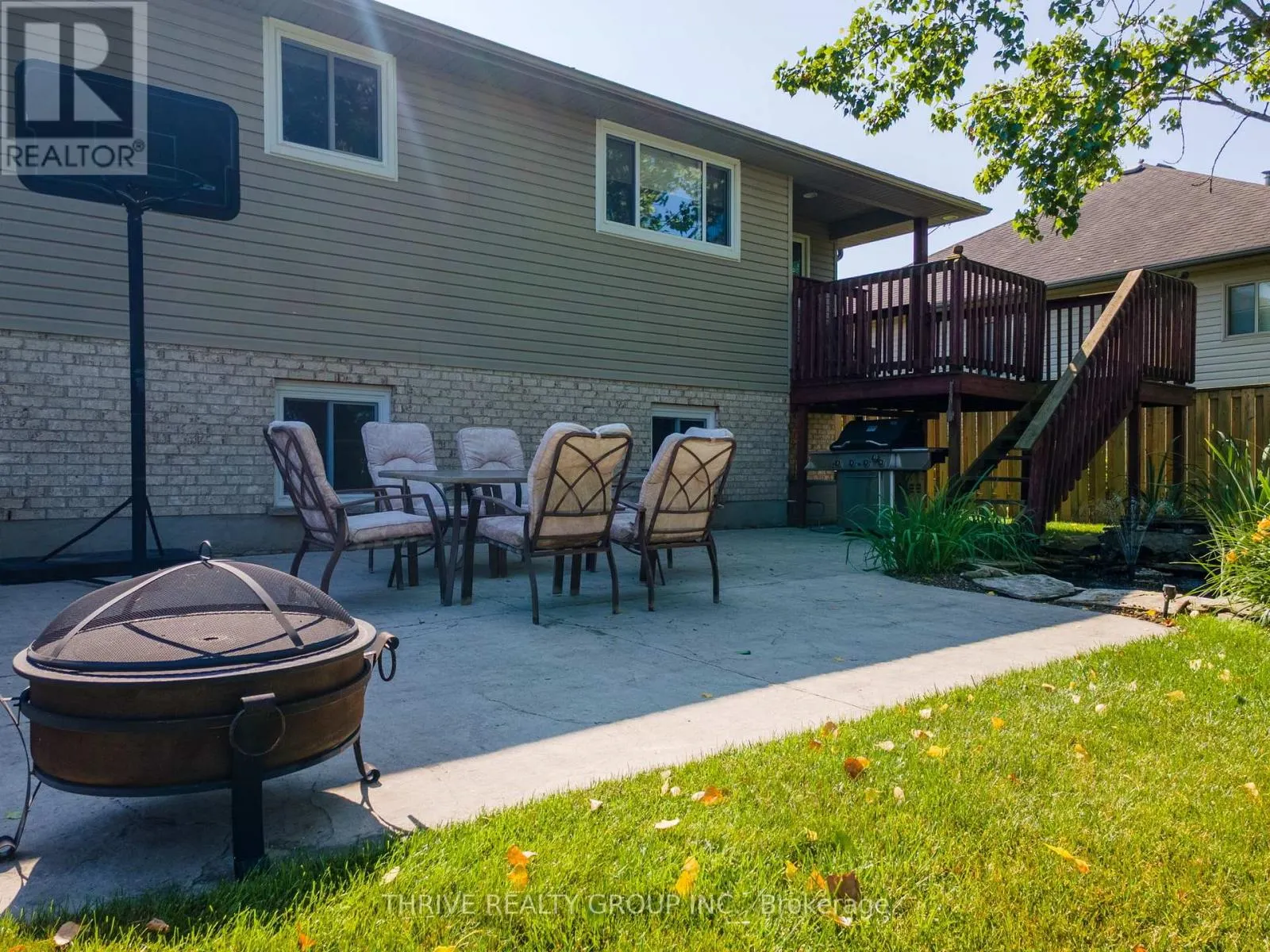 544 DARCY DRIVE