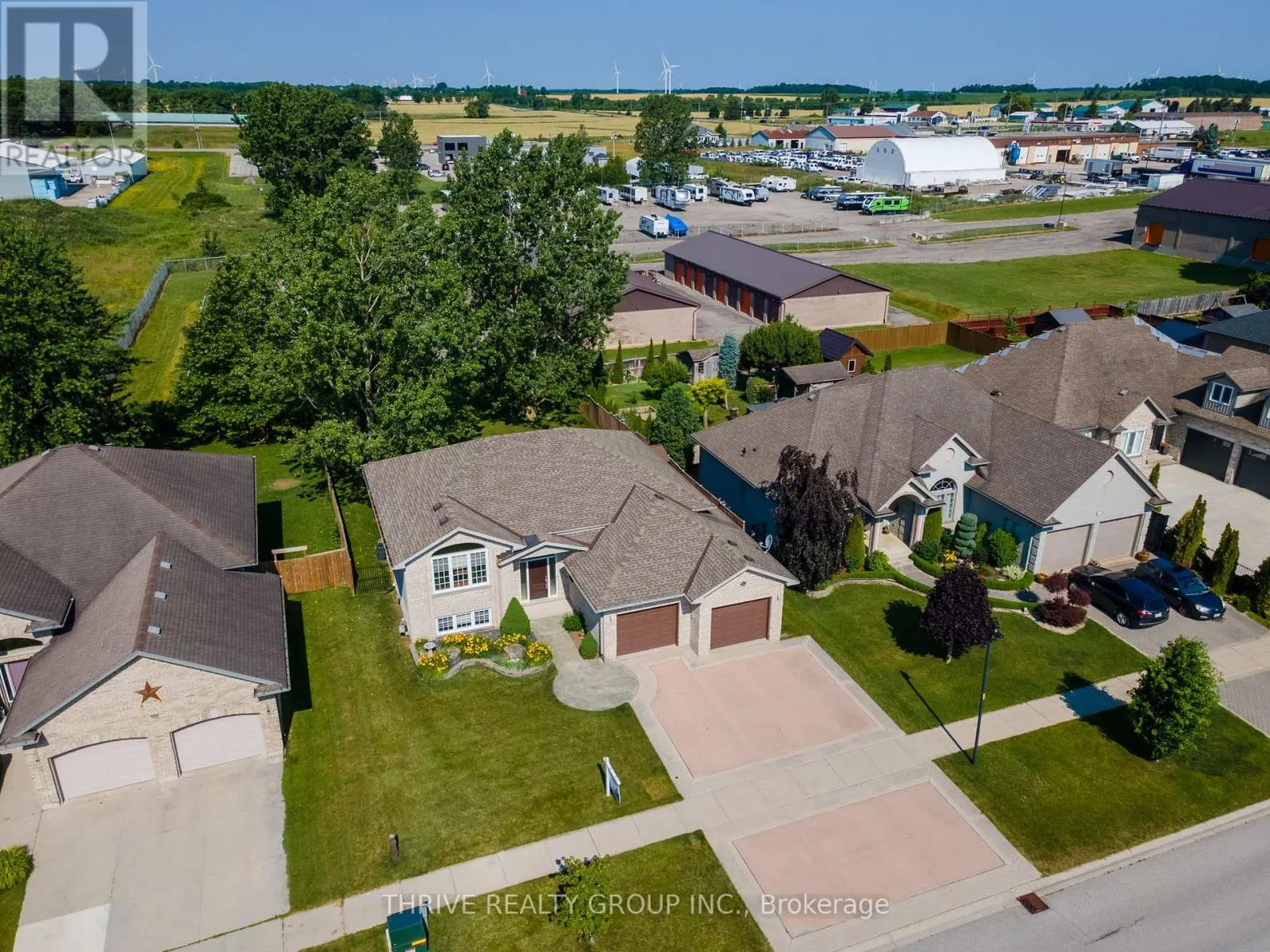 544 DARCY DRIVE