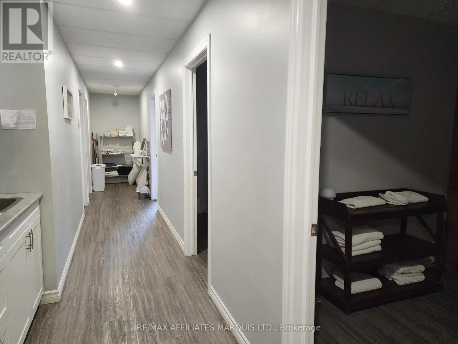 41 FIRST STREET E