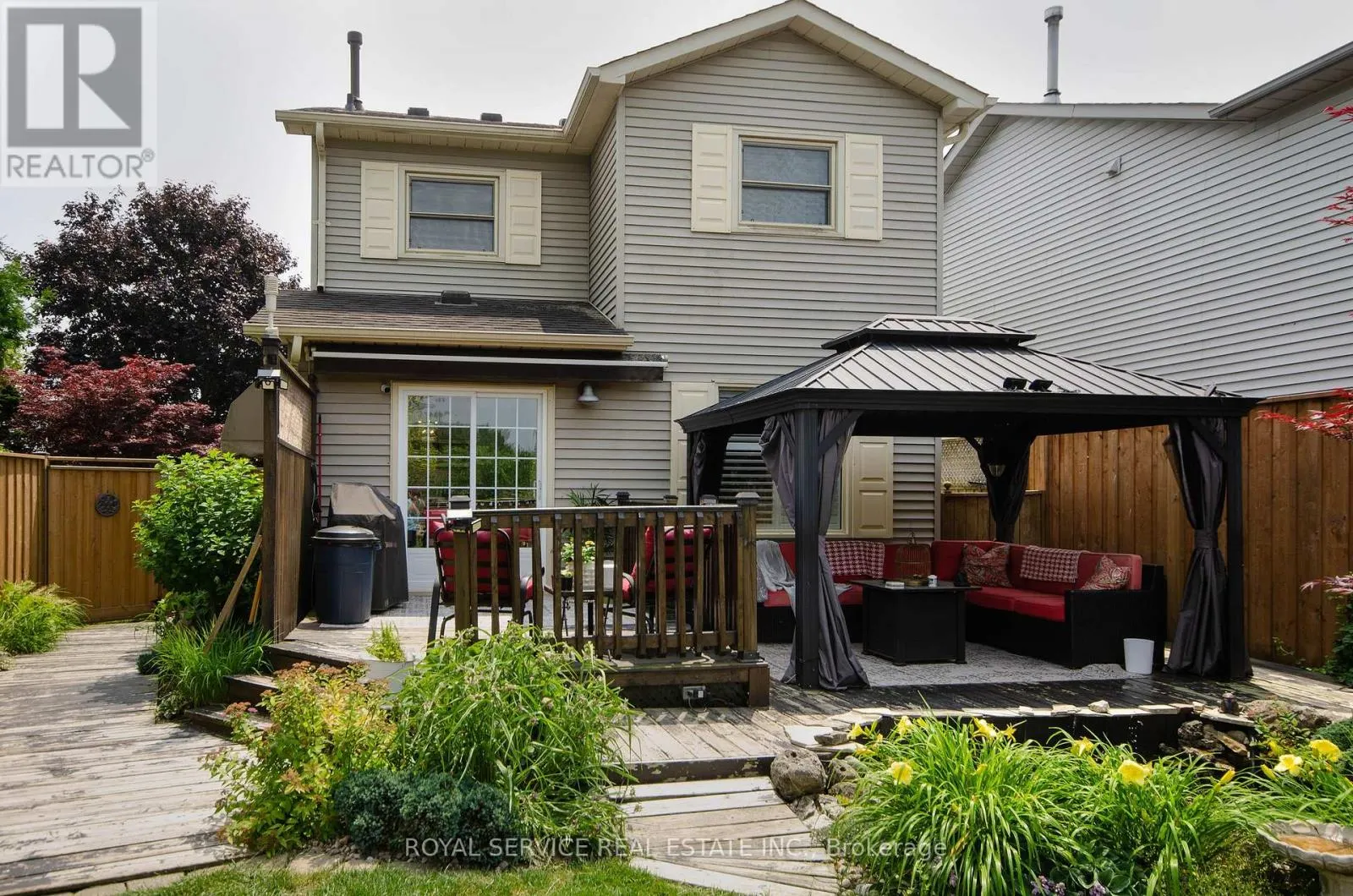 16 BURNHAM BOULEVARD