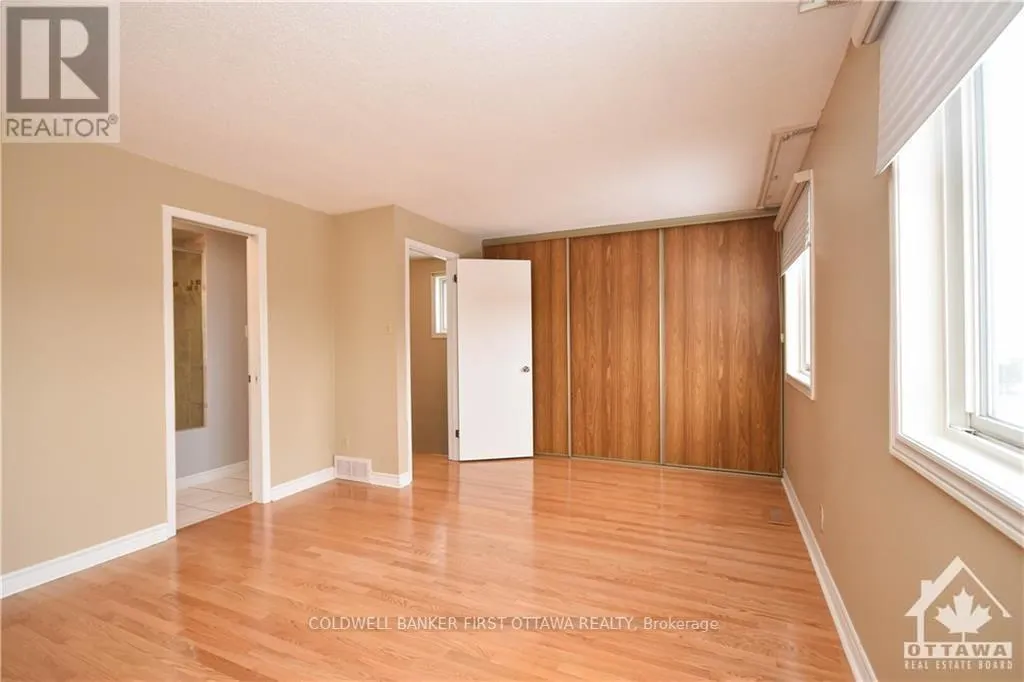1883 DES PRAIRIES AVENUE