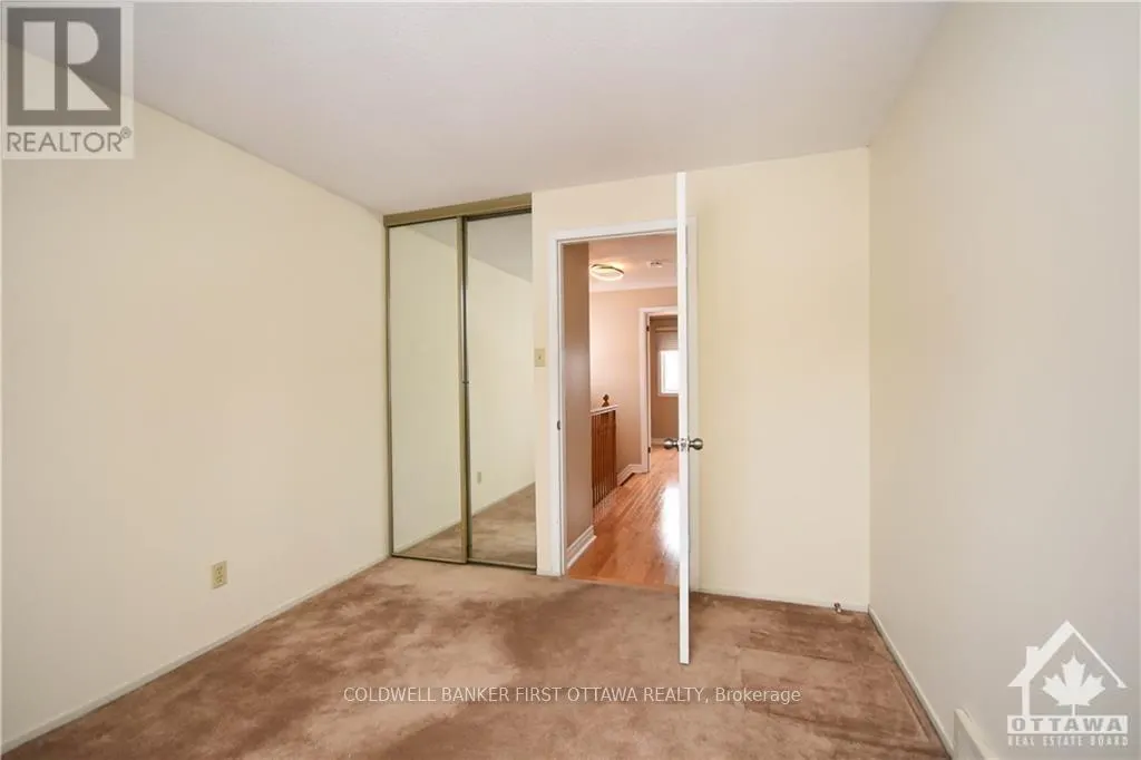 1883 DES PRAIRIES AVENUE
