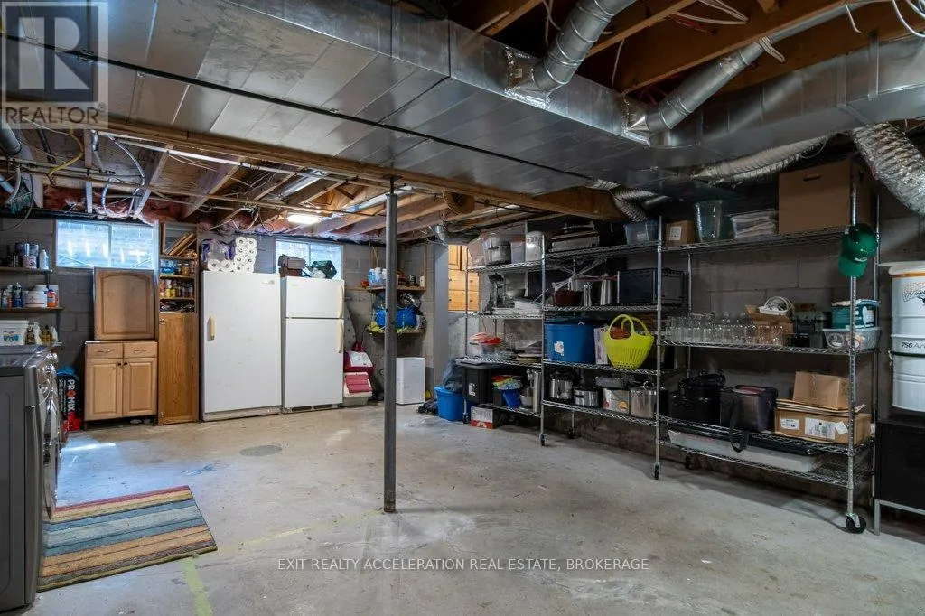 35 RIVERVIEW DRIVE