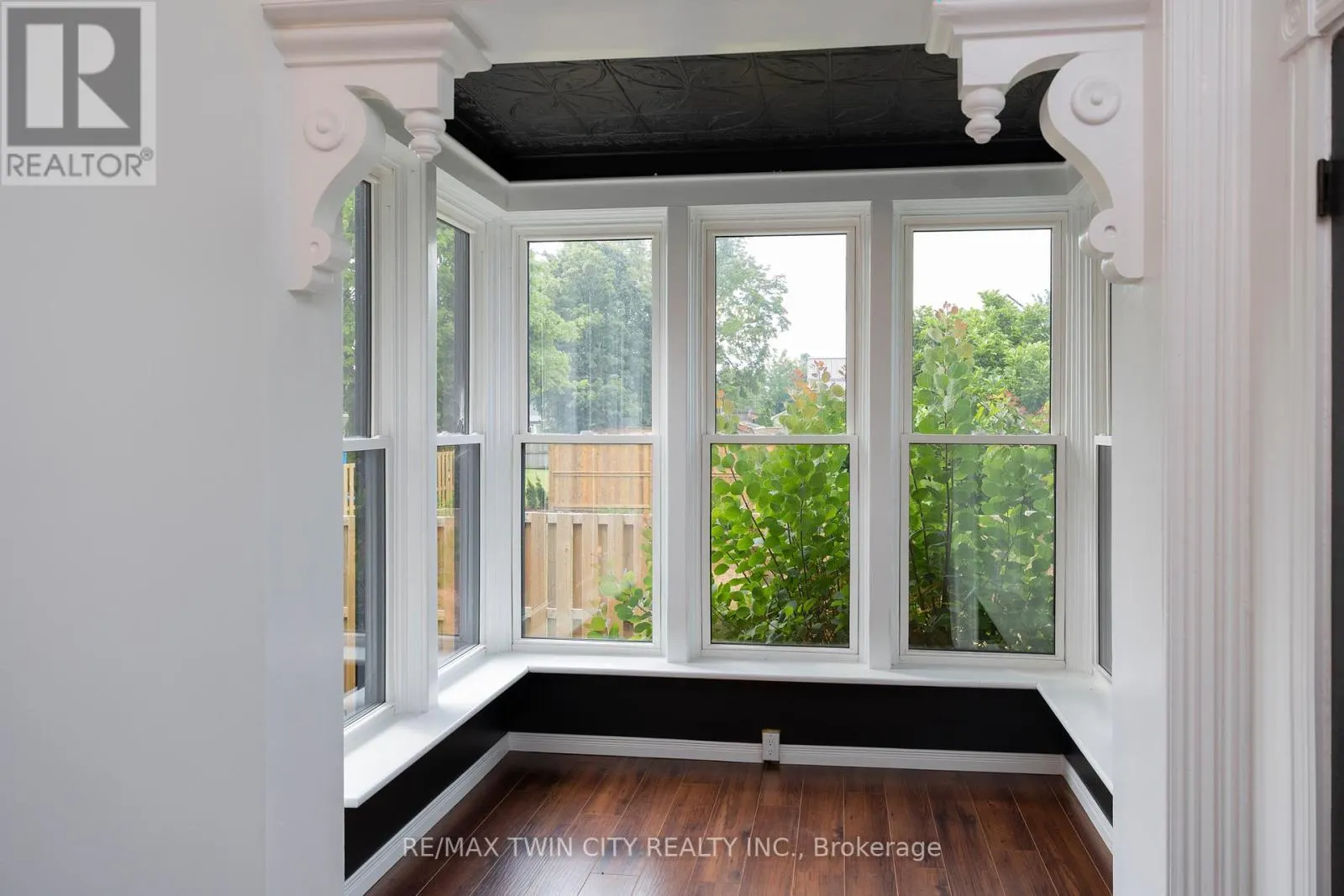 76.5 STOVER STREET E