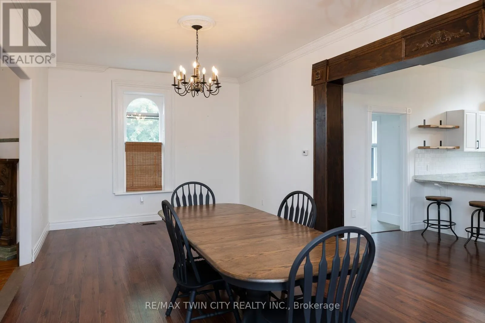 76.5 STOVER STREET E