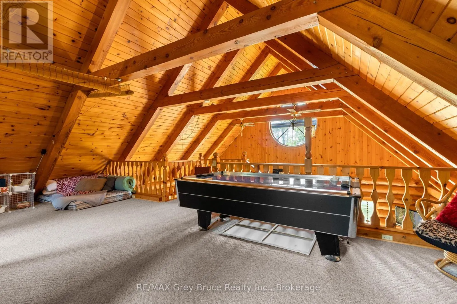 12 SCUGOG LANE