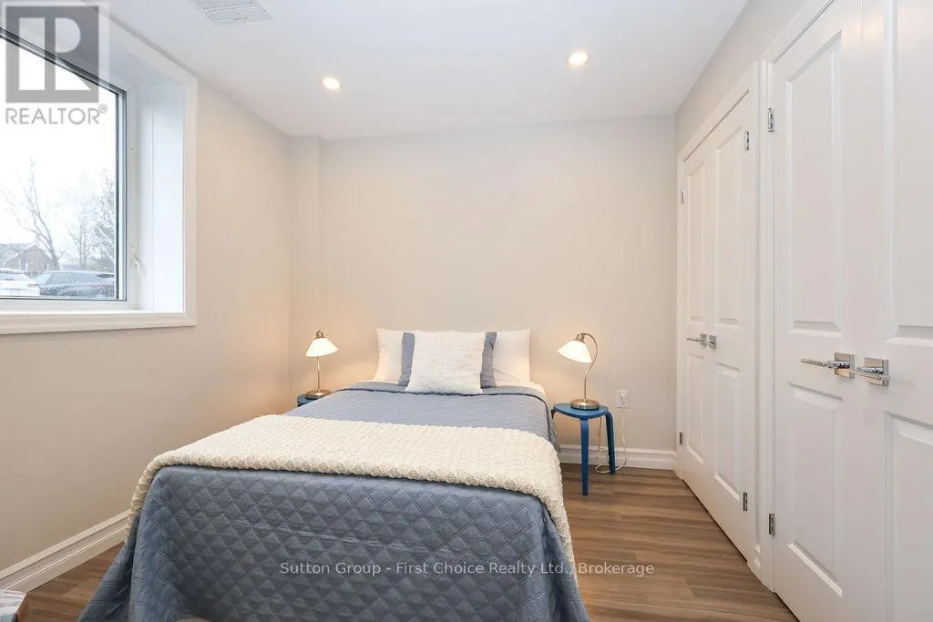 101 - 100 GORDON STREET, #101