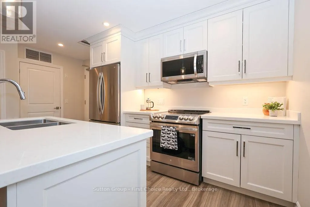 101 - 100 GORDON STREET, #101