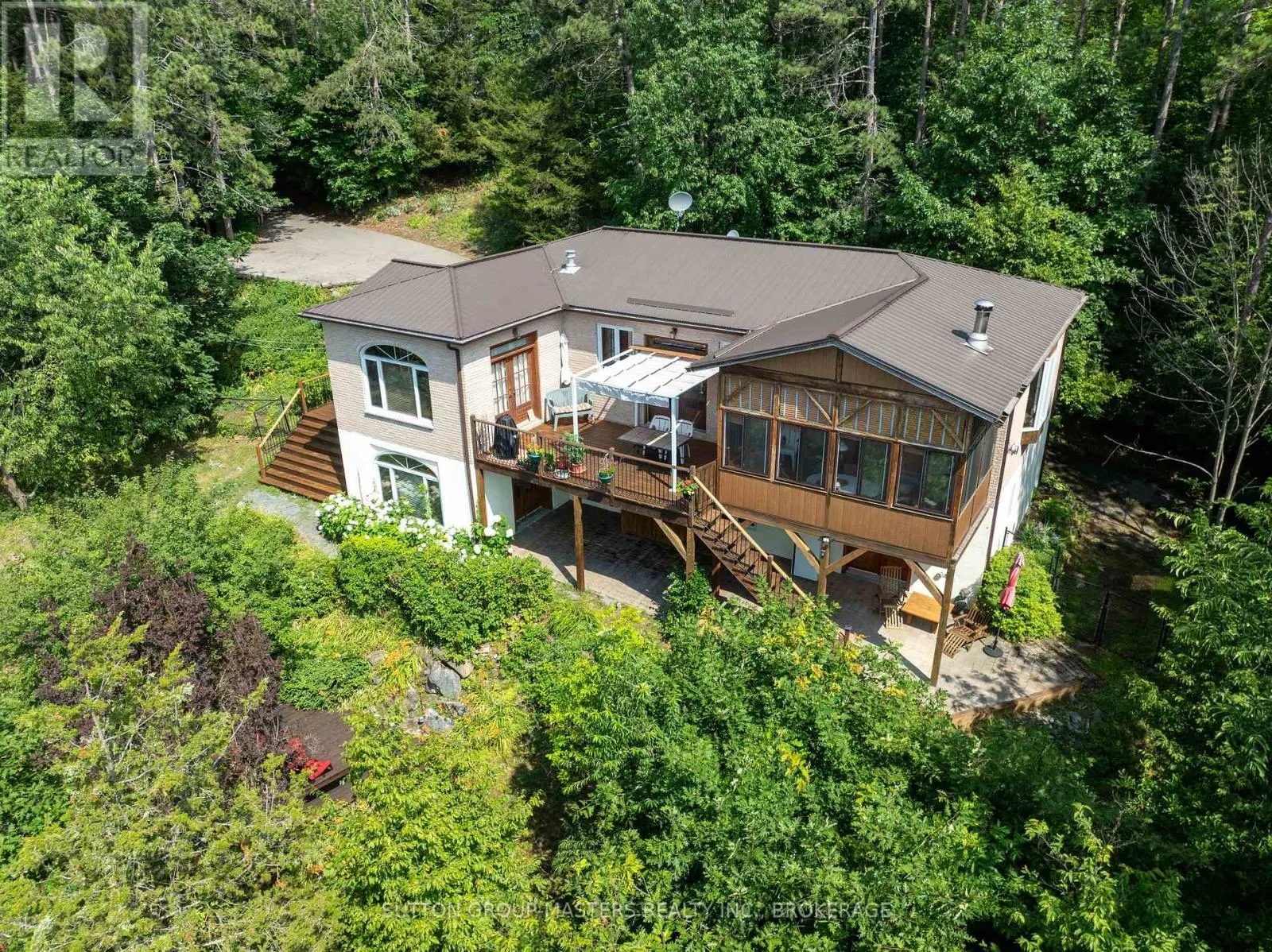 715 NORTH SHORE ROAD
