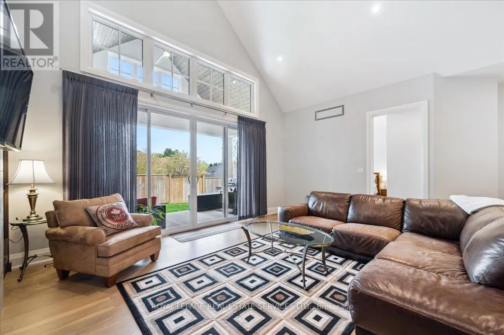 7 - 190 CANBORO ROAD