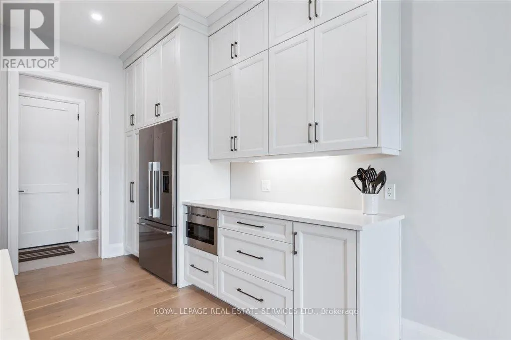 7 - 190 CANBORO ROAD