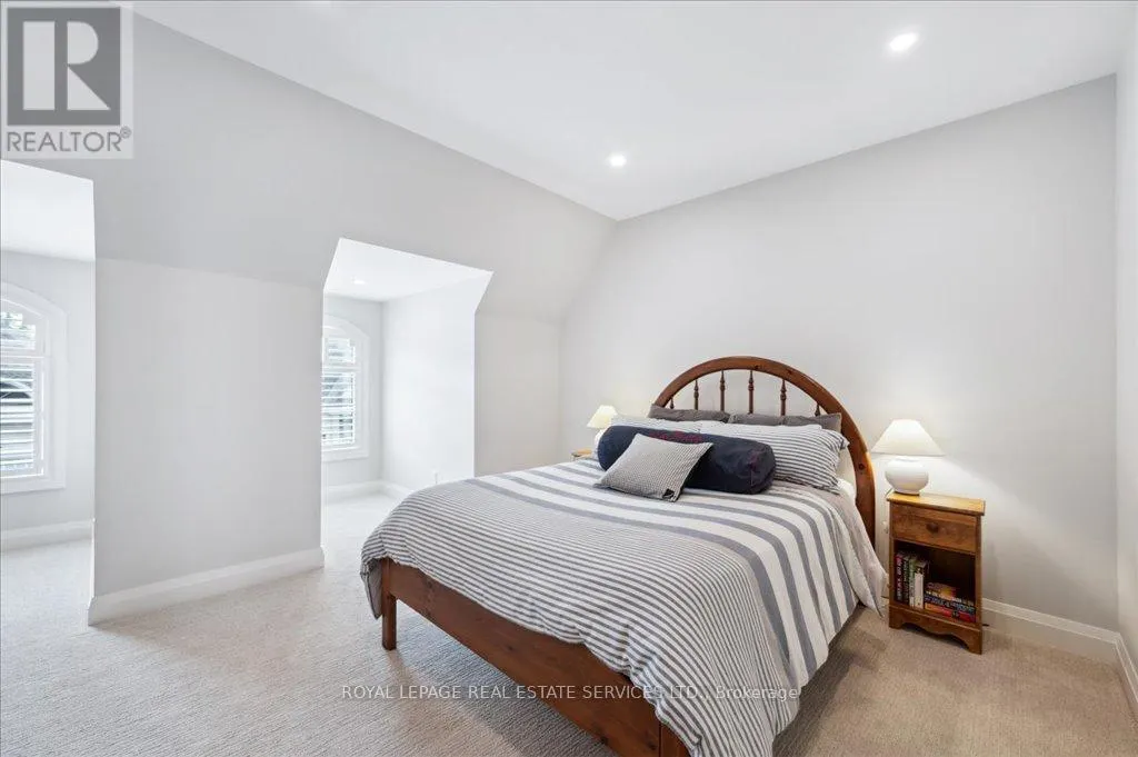 7 - 190 CANBORO ROAD