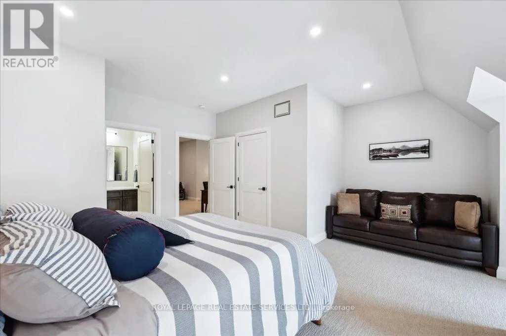 7 - 190 CANBORO ROAD