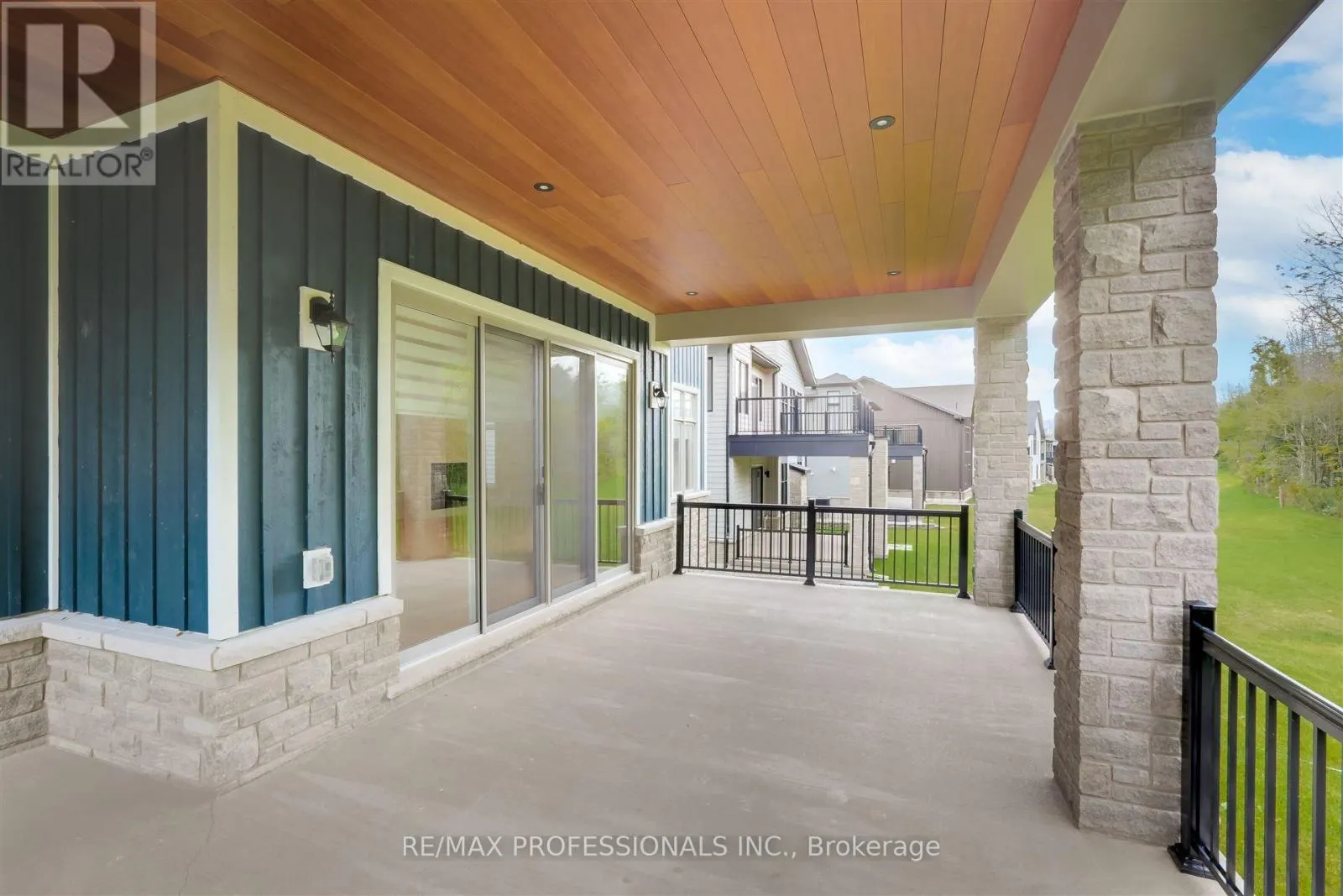 118 DOROTHY DRIVE