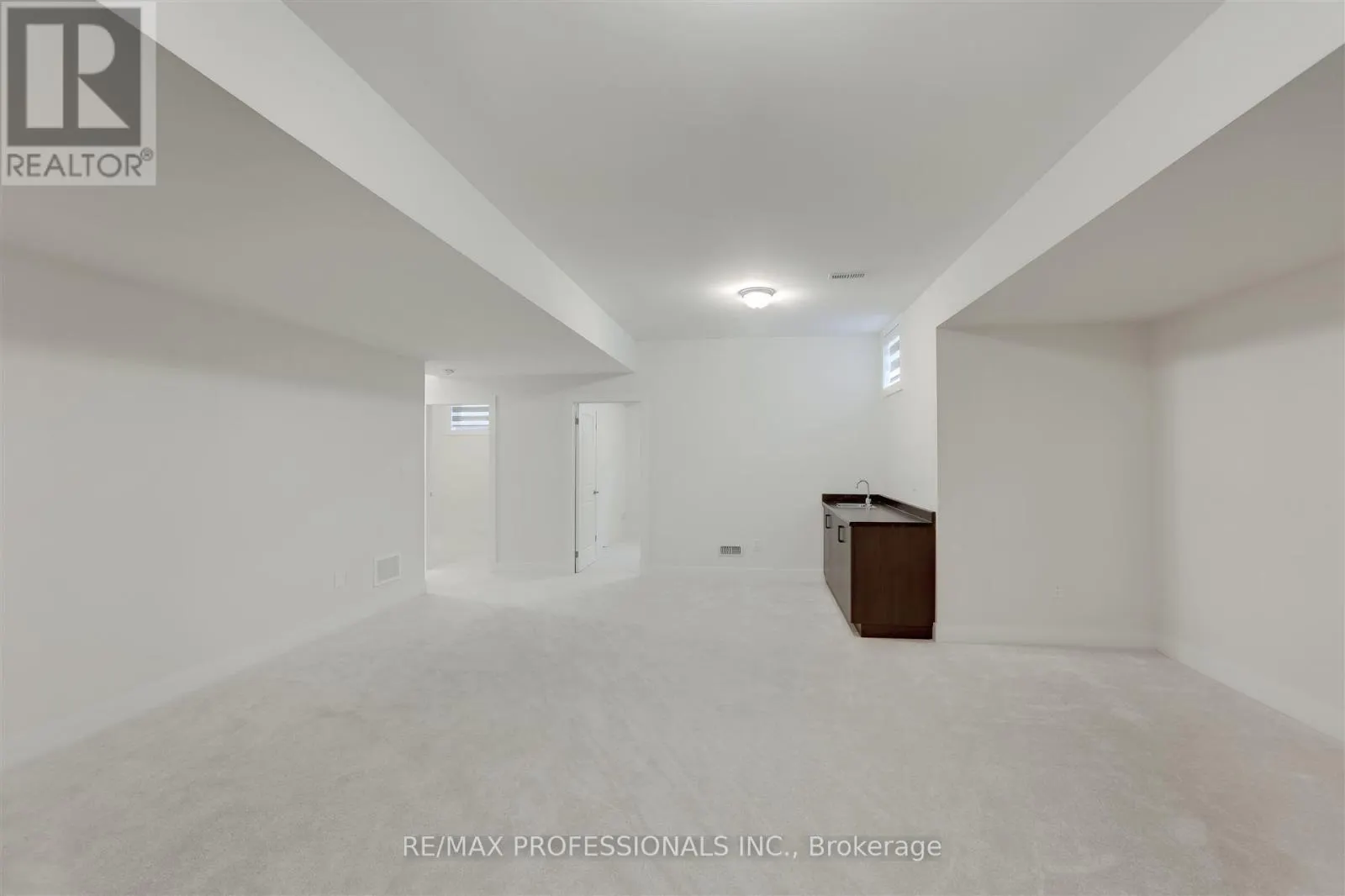 118 DOROTHY DRIVE
