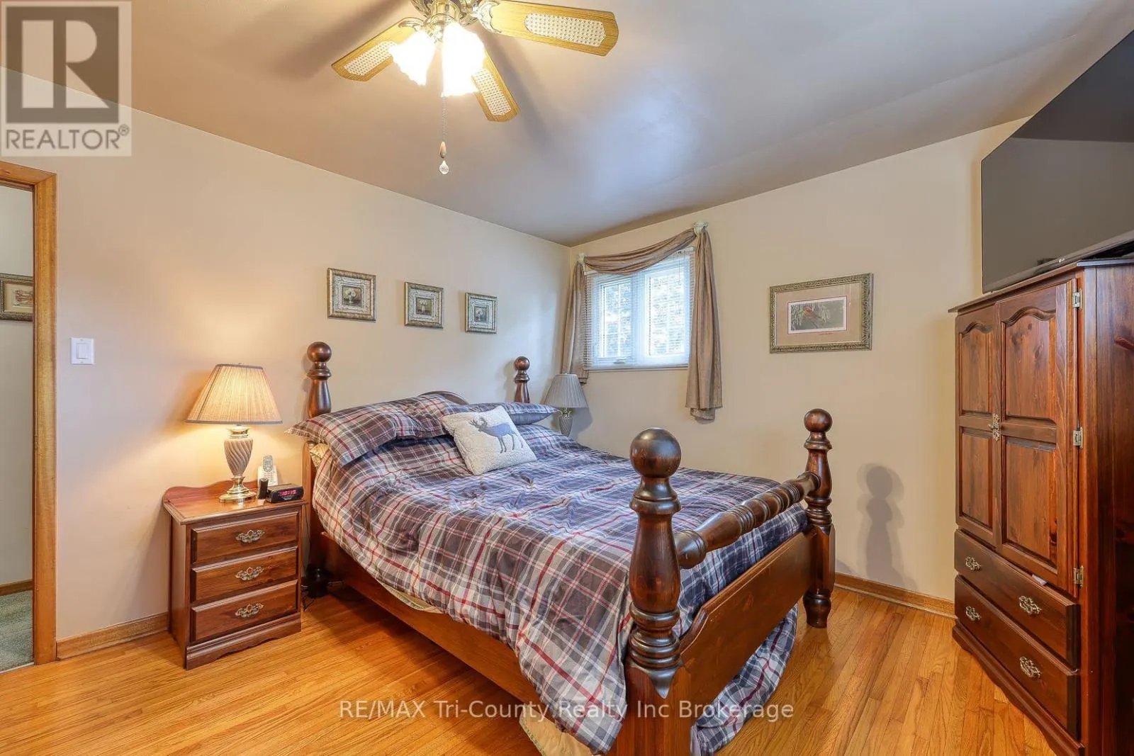14 LOWRIE CRESCENT