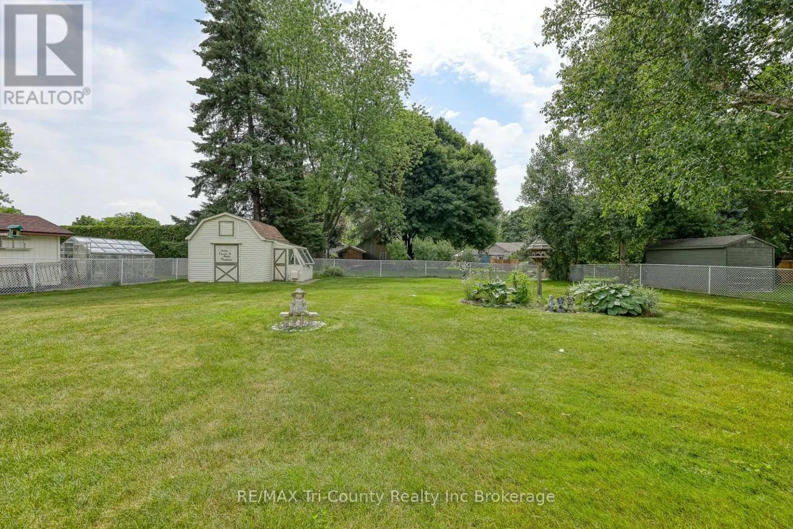 14 LOWRIE CRESCENT
