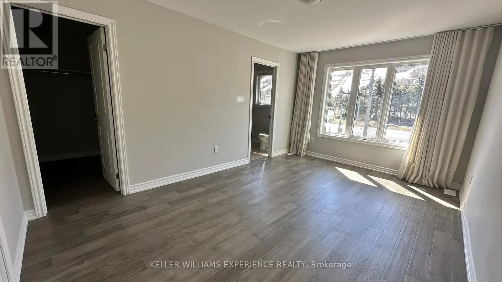106 DELPHI COURT