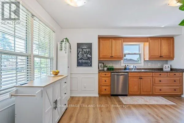 126 HIGHVIEW DRIVE