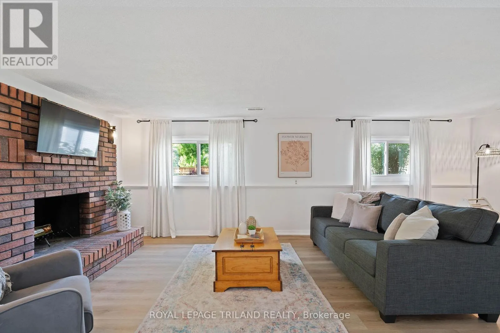 126 HIGHVIEW DRIVE