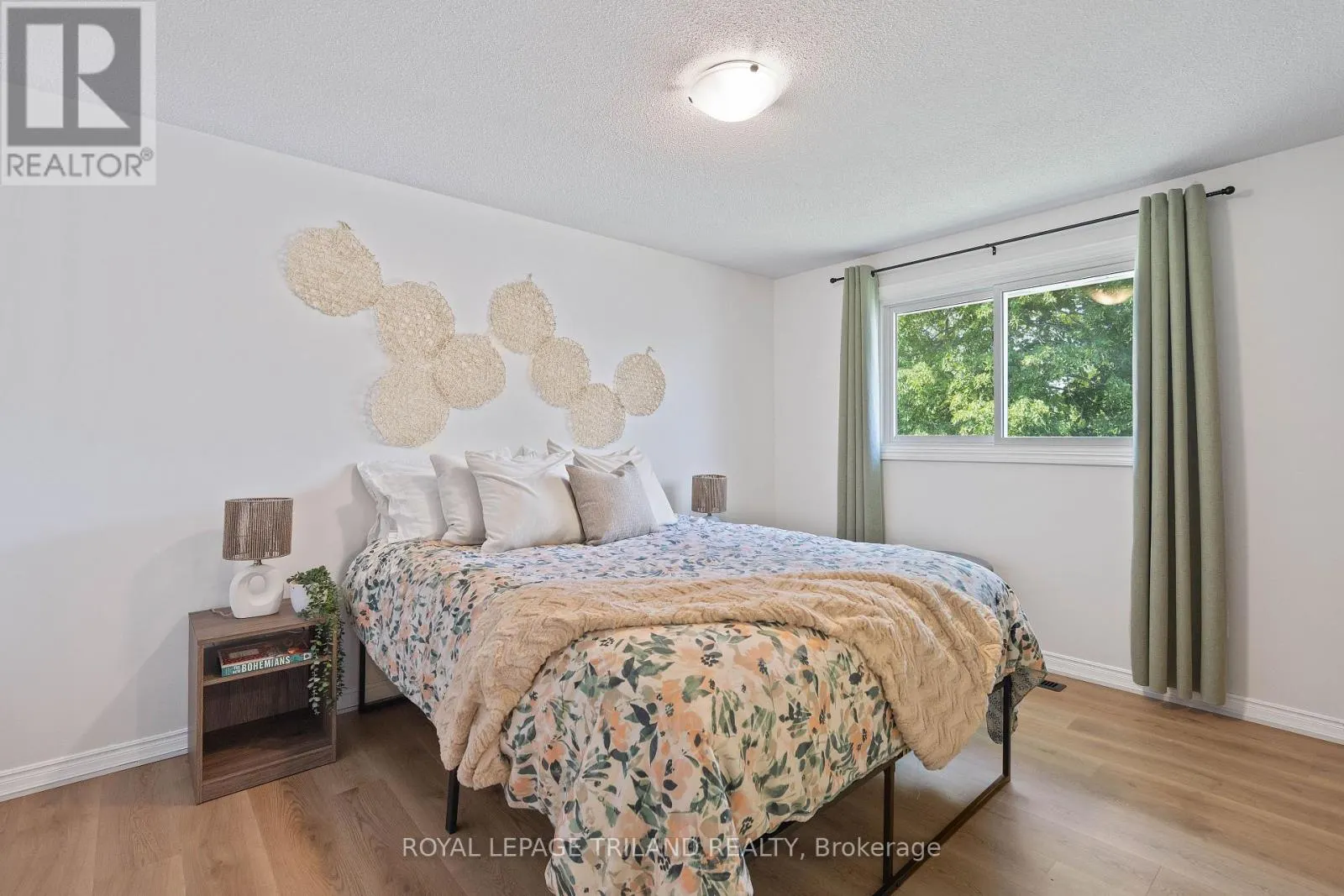 126 HIGHVIEW DRIVE