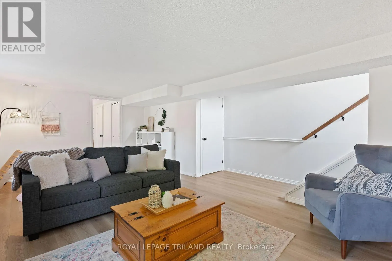 126 HIGHVIEW DRIVE