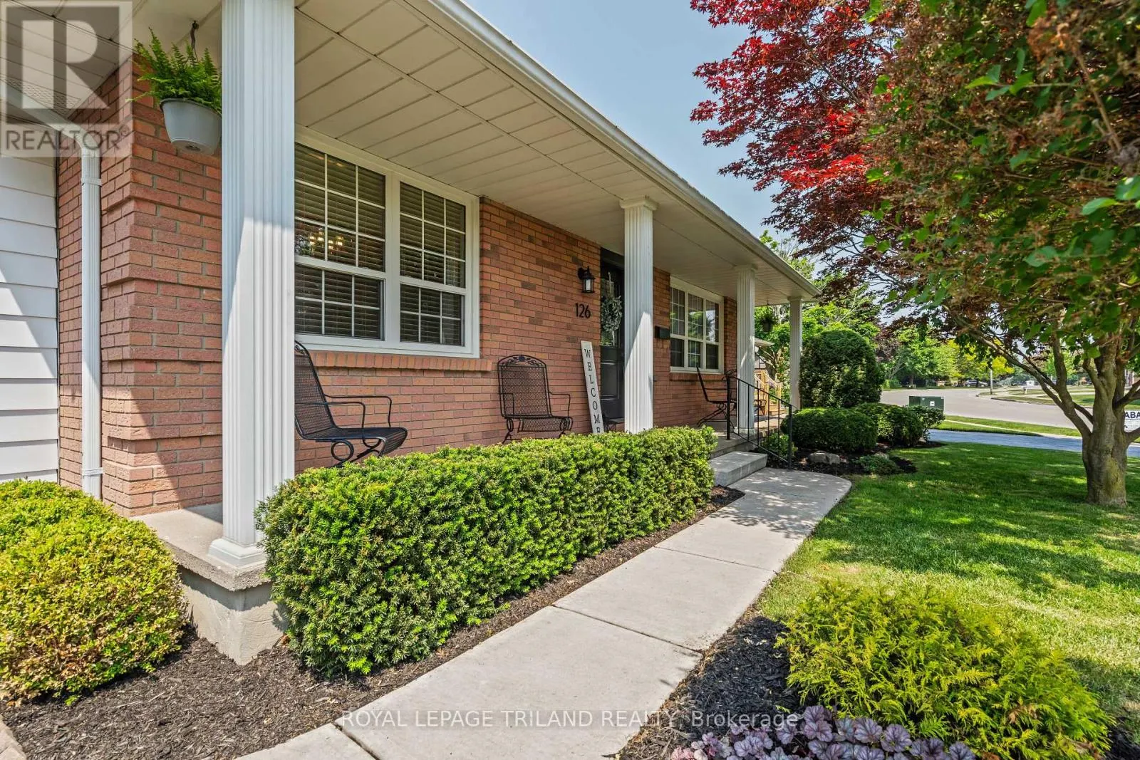 126 HIGHVIEW DRIVE