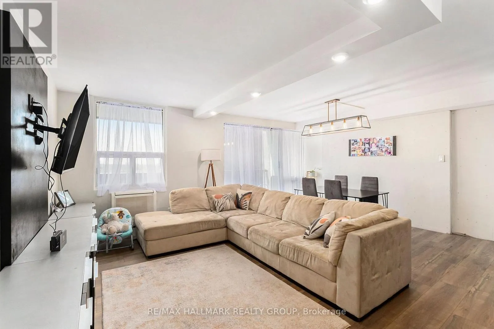 1203 - 1380 PRINCE OF WALES DRIVE