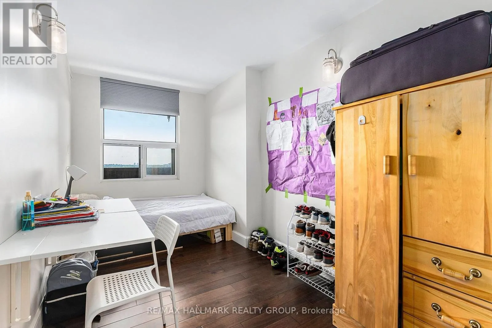 1203 - 1380 PRINCE OF WALES DRIVE