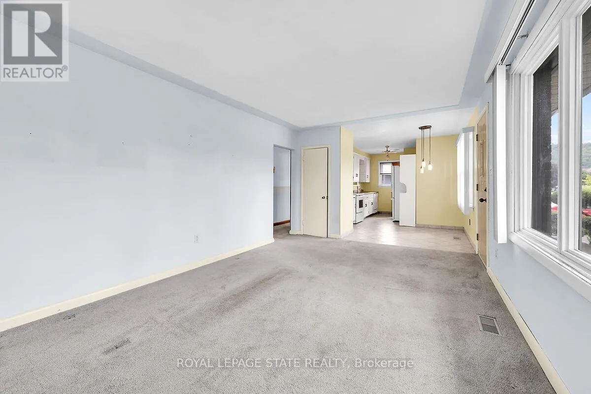 220 WINONA ROAD